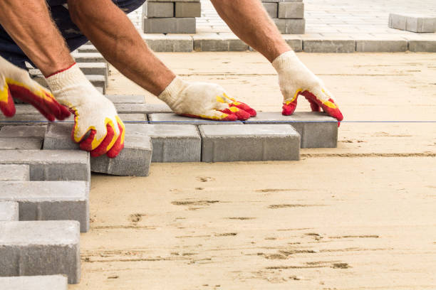 Best Driveway Pavers Installation  in Lyncourt, NY